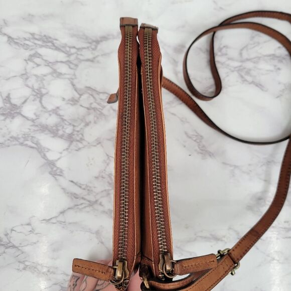 Leather Brown Embossed Floral Tooled Mini Crossbody Bag Purse - Picture 5 of 13